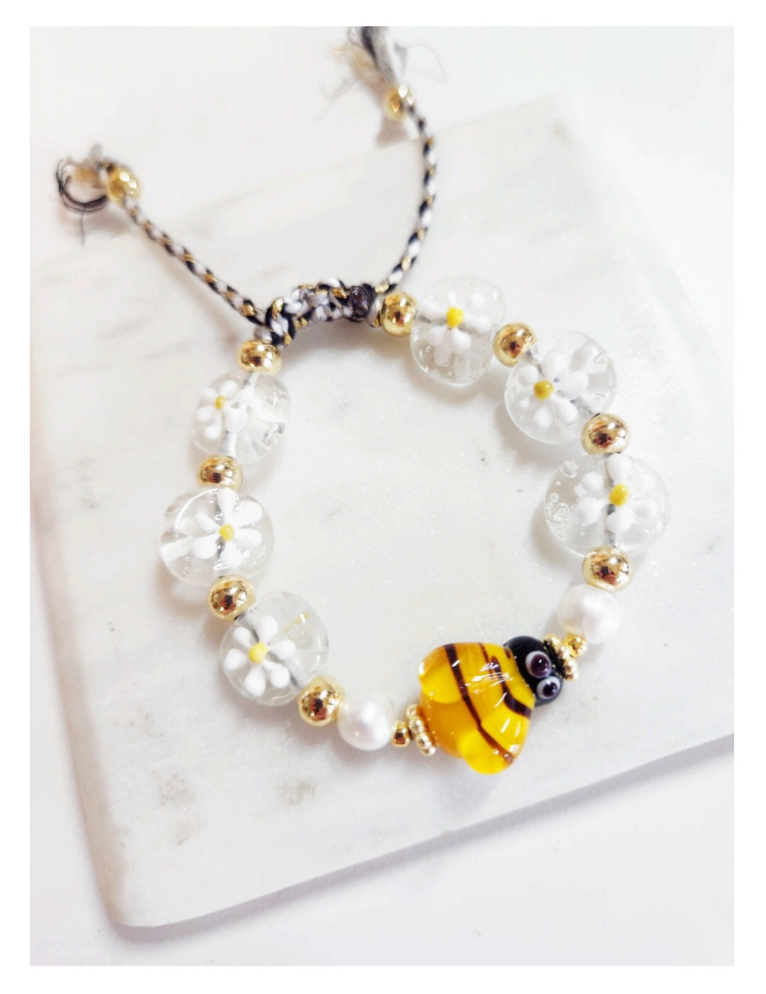 The Bee
